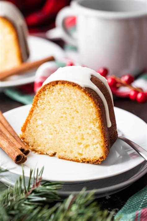 ½ cup dried currants, raisins or cranberries 2 tbsp dark rum or water 1 cup (2 sticks) unsalted butter, room temperature 2 cups sugar 3 large eggs, room temperature 3 cups. Eggnog Cake {Easy from scratch recipe!} | Plated Cravings