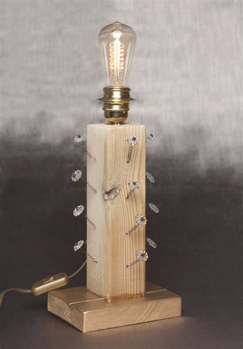 Basta spostare gli elementi per ottenere variazioni di. ABAT JOUR legno e fiori di vetro - portalampada - lampadina vintage... | su MissHobby