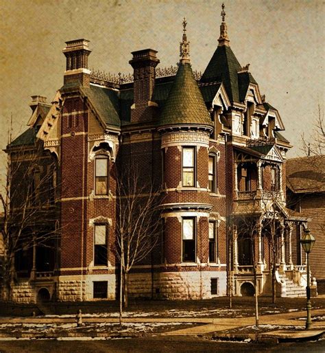 Abandoned Mansions Detroit Michigan