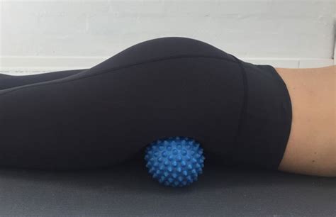How To Give Yourself A Good Massage Using A Tennis Ball Nz