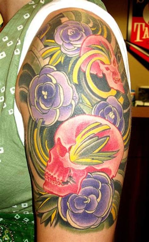 A heart tattoo represents love, and is there any better way to say 'i love you' than with flowers? Meaning of Skull Tattoos & Skull Tattoo Pictures | TatRing