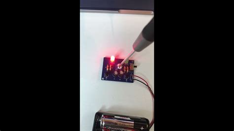 Transistor Led Blink Circuit Kit Learn To Solder Kit Led Flip Flop