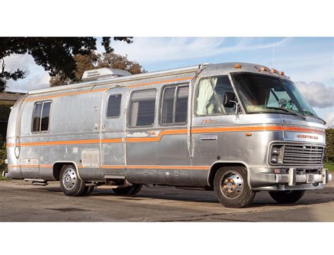 An Original Airstream Excella 280 Motorhome A Retro Luxury Home On Wheels