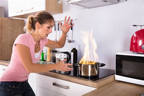 16 Tips To Avoid Costly Kitchen Burns While Stuck At Home