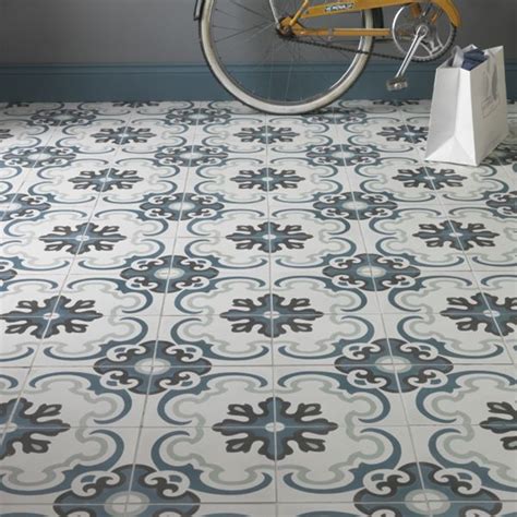 Capietra Cement Encaustic Toulon Pattern Tile Flooring From Period