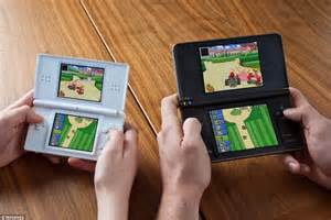 Nintendo ds tenía en abril de 2006 más de 168 juegos disponibles en américa, con un total de 6526 juegos a nivel mundial, contando los juegos repetidos por idioma, país o región y las demos técnicas y sin contar las entregas homebrew y los juegos traducidos por fans. Nintendo DS XL launches in UK this March with 93% bigger ...