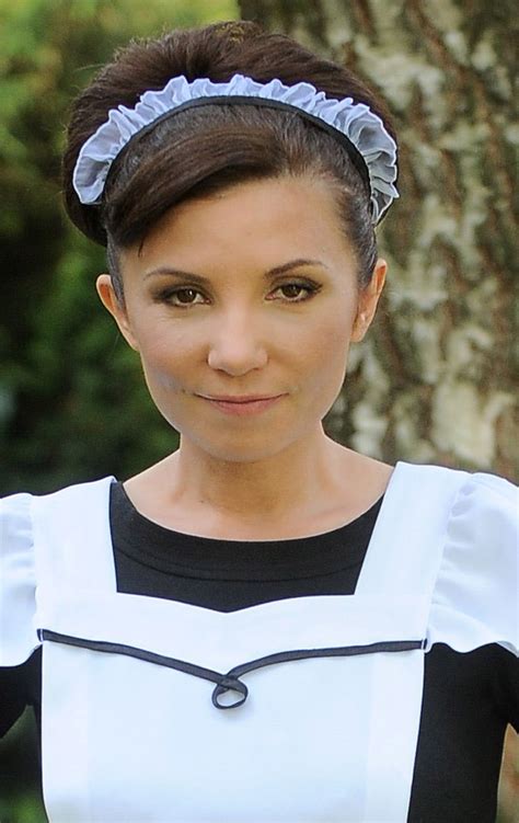 Muzykę skomponowała magda femme, a tekst napisał zawidzki. Magda Femme jako pokojówka! - PUDELEK