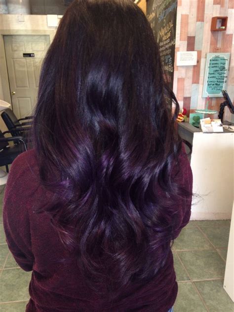 If instagram is any indication, we're getting pretty damn fancy with dye jobs. Dark purple ombré and balayage techniques … | Hair styles ...