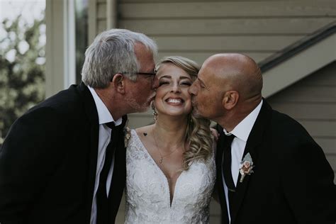 Wedding Photo Musts Bride With Dads Bride Wedding Photos Getting Married