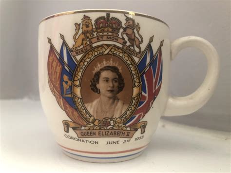 The coronation gown, she moved to be seated in the coronation chair. Queen Elizabeth II coronation souvenir : TheCrownNetflix