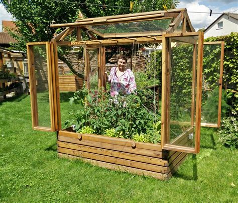 Check spelling or type a new query. Tomatenhaus - das besondere Gewächshaus von Gartenfrosch ...