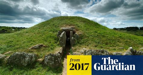 Archaeologists Unearth Prehistoric Ritual Area Around Bryn Celli Ddu