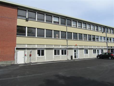 Voir toutes les entreprise présents sur vous pouvez contacter la mairie de fourmies au 03 27 59 69 79. Ecole de la 2e Chance Grand Hainaut - Accés aux sites