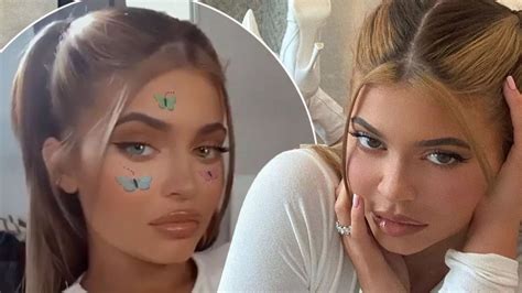 Kylie Jenner Accused Of Another Photoshop Fail As Fans Spot Editing Blunder In Sexy Snap