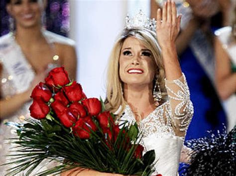 Miss America 2011 Miss Nebraska Teresa Scanlan Wins The Crown
