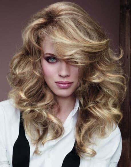 Blonde hair color is so versatile, that you might not even know there is a specific name for this or that shade of blonde hair color. Chic Blonde Hair Highlights Ideas|