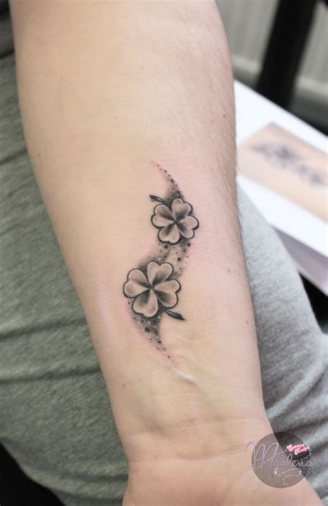Four Leaf Clover Tattoos Black And White