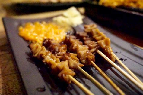 Sate taichan menjadi varian terkini. Taichan Goreng - Review Rinarinatok di restoran Sate ...