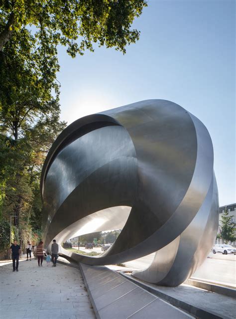 The Kensington Zaha Hadid Architects