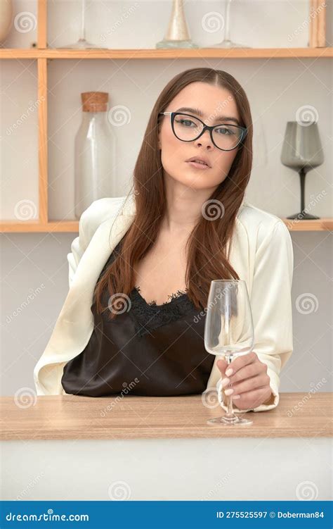 Modern Girl With Glasses Brunette In Glasses Posing At The Camera Fashion Confident Woman In