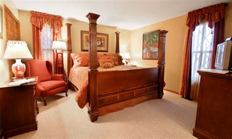 Escape to a luxurious cabin retreat in gatlinburg, tennessee. The Foxtrot Bed and Breakfast in - Gatlinburg, TN ...