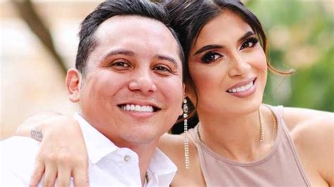 Kimberly Flores y Edwin Luna hacen fiesta por la confirmación de su hijo TVNotas Irresistible