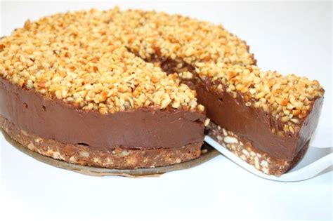 Pour se confronter aux légendes, voici la recette du cheesecake au philadelphia, un classique que tous les amateurs de cuisine américaine doivent connaître et après l'avoir longtemps testée, voici la recette du cheesecake au philadelphia, la vraie la pure ! Cheesecake nutella sans cuisson - Recettes en Famille