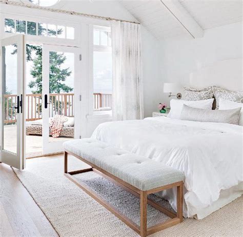 Viele ignorieren die tatsache, dass gesunder schlaf für unser wohlbefinden ausgesprochen wichtig ist. Auswahl der richtigen Bank für Schlafzimmer - Tipps und ...