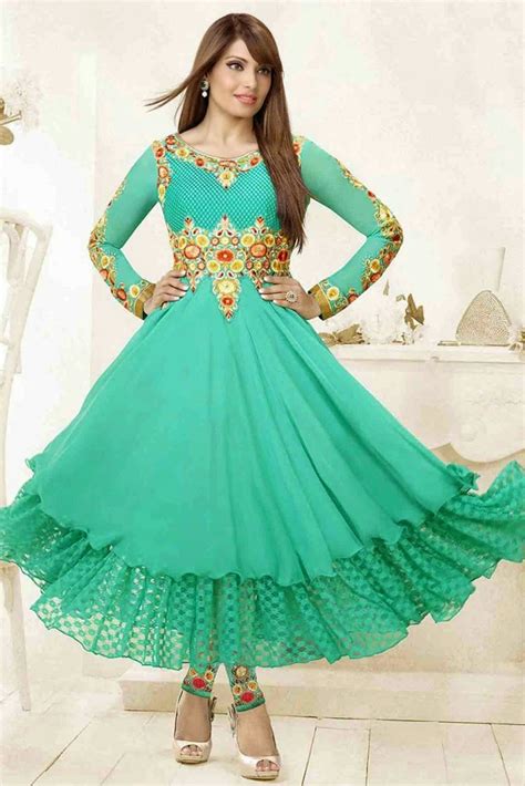 Orange party wear gown with black dupatta. Bollywood Actress Saree Collections: Bollywood Actress ...