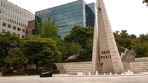 The higher education system of south korea is represented by 310 universities with 6,213 study programs. South Korean universities reach agreement with Elsevier ...