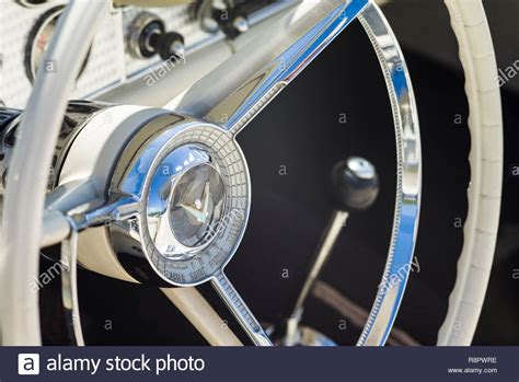 1950s Ford Thunderbird High Resolution Stock Photography And Images Alamy