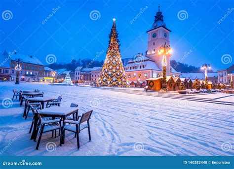 Brasov Romania Christmas Market In Transylvania Europe Stock Photo