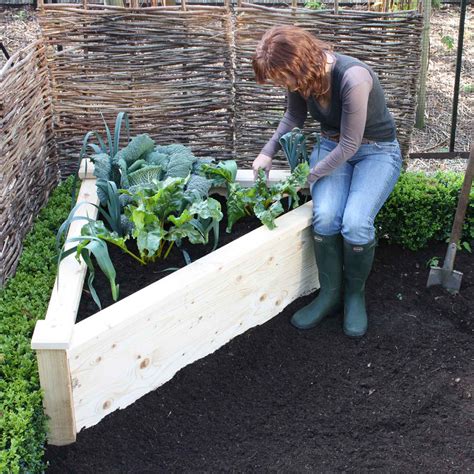 4ft x 7in x 0.75in board. Superior Corner Raised Beds - Raised Bed at Harrod ...