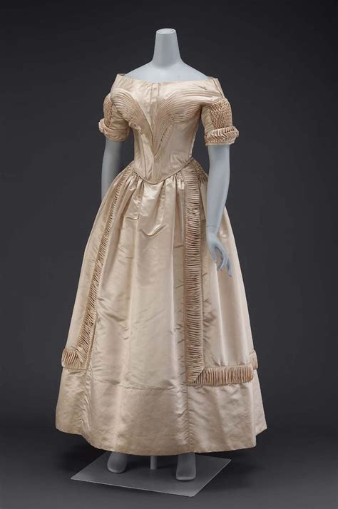 We did not find results for: 108 besten Biedermeier: Hochzeit Bilder auf Pinterest | 19 ...
