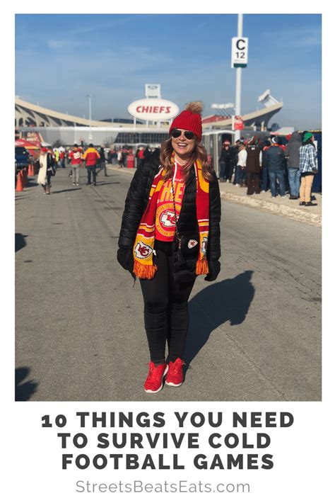 10 Things You Need To Survive Cold Football Games | Gameday outfit