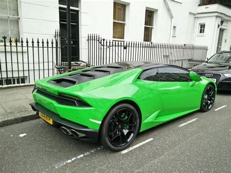 Green Lamborghini Huracan With Matching Green Callipers Kensington