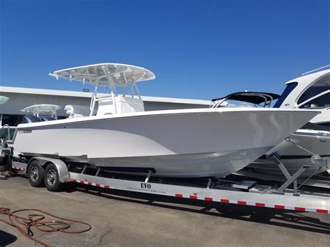 2023 Contender 30 St Center Console For Sale Yachtworld