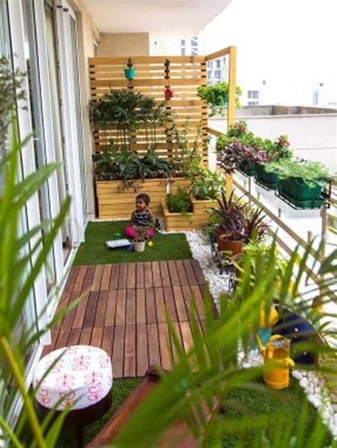 40 Simple Small Apartment Balcony Ideas Page 44 Of 45 Apartment