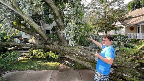 Perry residents taking stock of damage after tornado with nearly 100