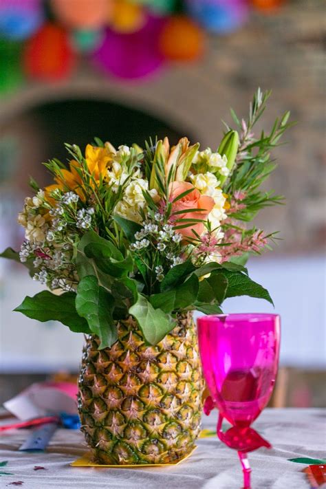Ashley Thunder Events Flamingos & Pineapples May #ATECraftNight