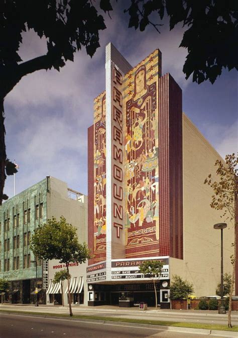 Oaklandparamounttheatreexterior 1975 Art Deco Architecture