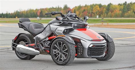 Sensing a big yaw moment in the building phase, the f3's sophisticated suite of computers first begins applying brake to the outside front wheel. 2015 Can-Am Spyder F3—First Ride Review | Rider Magazine