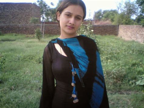 New 2014 Hot Pakistani Desi Girl Hd Full Size Wallpapers Telugu Tamil