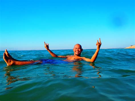 Saat ini, beberapa kalangan berdasarkan penafsiran atas bibel, meyakini bahwa jasad istri luth masih ada dalam. Inilah Laut mati, Tempat Kaum Nabi Luth di Tenggelamkan ...