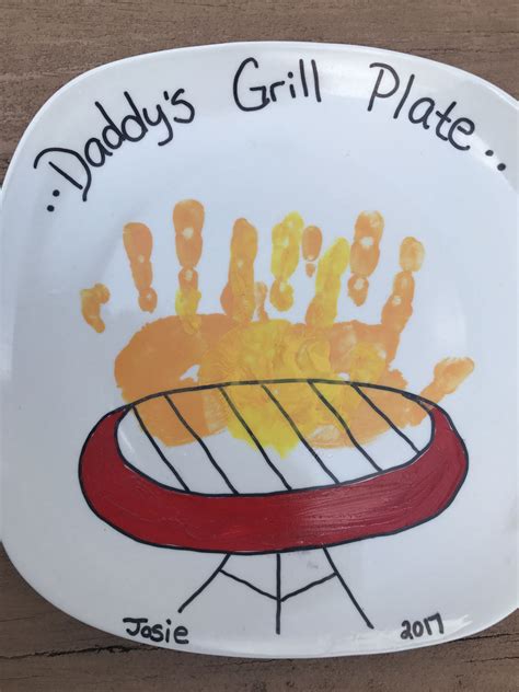 No matter his preference, whatever you get him is sure to rank on his list of best father's day gifts. Father's Day "Daddy's Grill Plate" turned out adorable ...