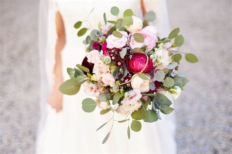 Aug 13, 2021 · fresh ideen präsentiert eine reiche aswahl von inneneinrichtungen, modernen häusern und gebäuden, sowie die aktuellsten ideen für interessante und festliche wohndekoration. Eine Hochzeit im Eventgut Lucklum | Blumenstrauß hochzeit ...