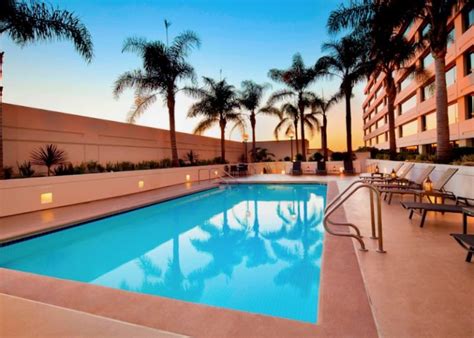 9 BEST HOTELS near LAX AIRPORT in Los Angeles
