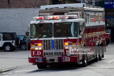 Fdny Rescue One Photos And Premium High Res Pictures Getty Images