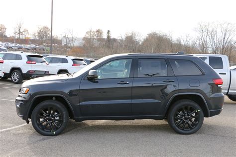 New 2018 Jeep Grand Cherokee Altitude Sport Utility In Greensburg