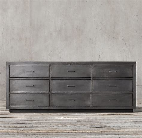 And with up to 45% sale, we will not be beaten on price either! La Salle Metal-Wrapped 9-drawer Low Extra Wide Dresser